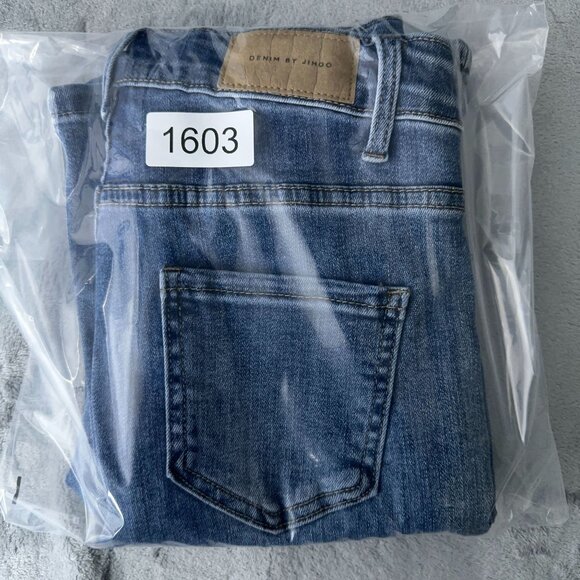 Denim By Jihoo Flare Jeans Simple Classic Medium Wash Womens Blue Size 27 - Picture 10 of 10